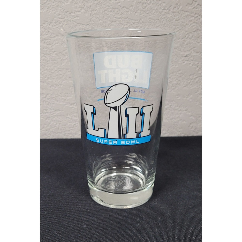 Bud Light NFL Super Bowl LII 52 Pint Glass 16 oz Beer Glass